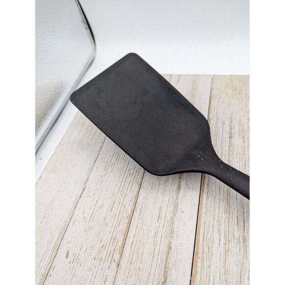 Farberware Solid Spatula Turner Flipper Black Nylon Plastic 13 1/2" - Picture 2 of 6